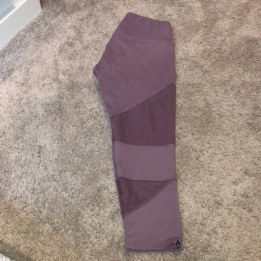 Lavender mid length mesh workout pants